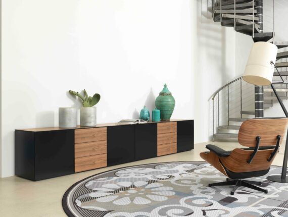 pure Sideboard in schwarz mit Holzoptik